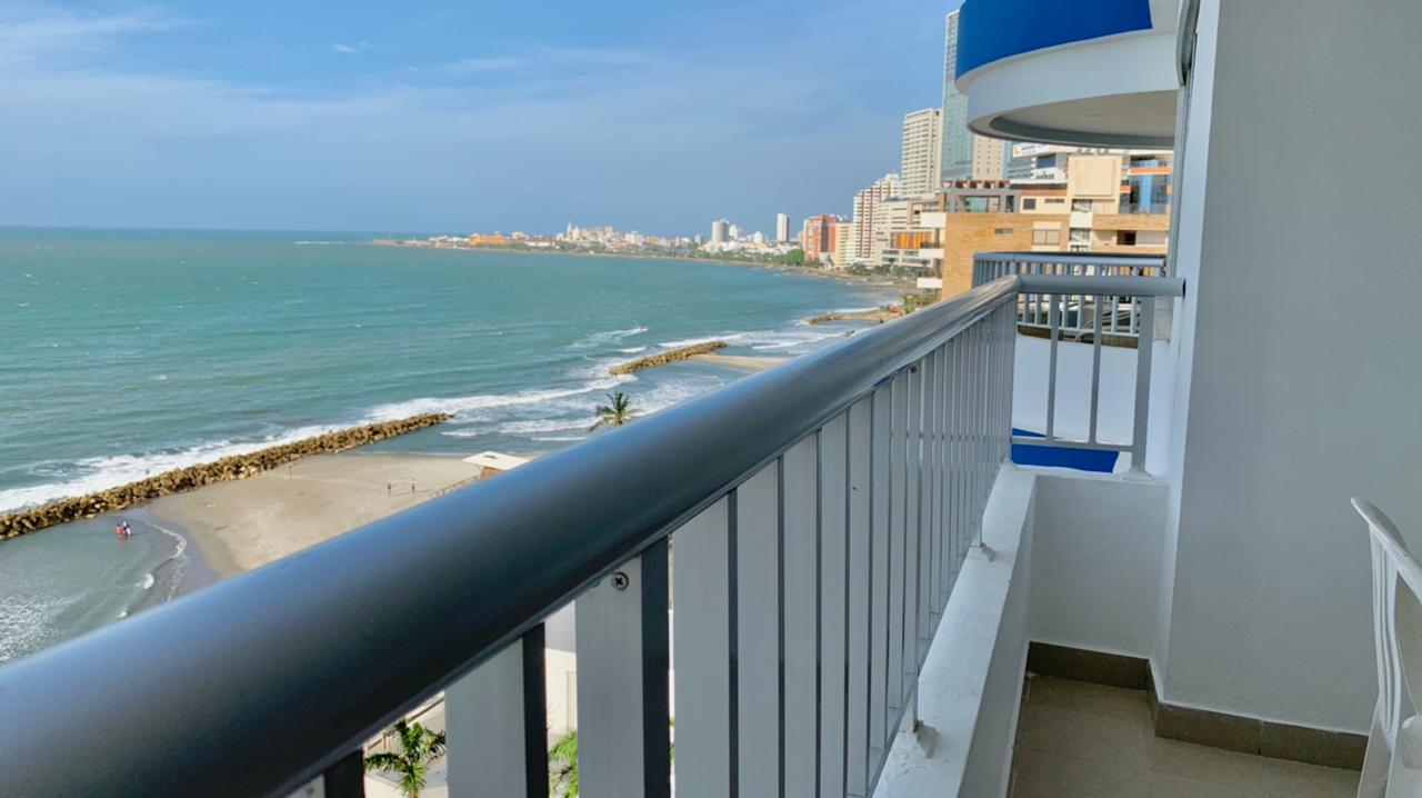 apartamento vacacional amoblado balcon frente al mar en el edificio palmetto 1 uno en Cartagena Colombia